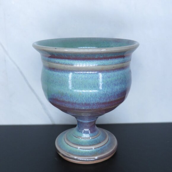 Handmade Footed Ceramic Dish - Picture 3 of 6